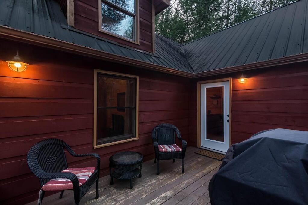 Private Creekside Cabin+Hot Tub,Pool Table, & Pets Ellijay Exterior foto